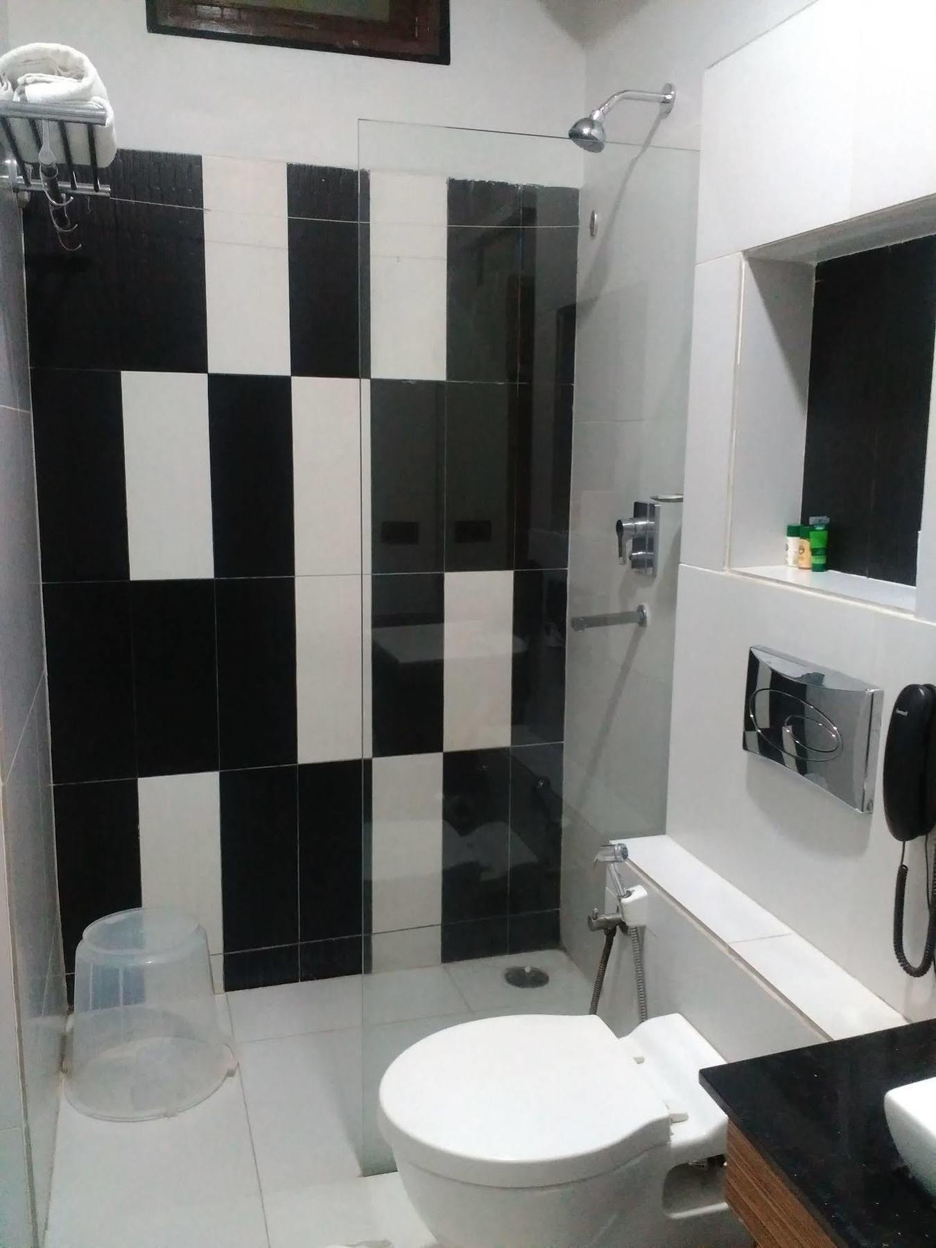 La Serene Hyderabad Ngoại thất bức ảnh